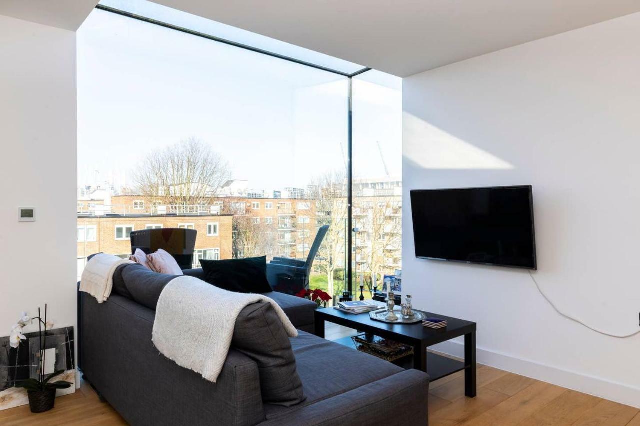 1 Bedroom Modern Apartment - New Build Londres Extérieur photo